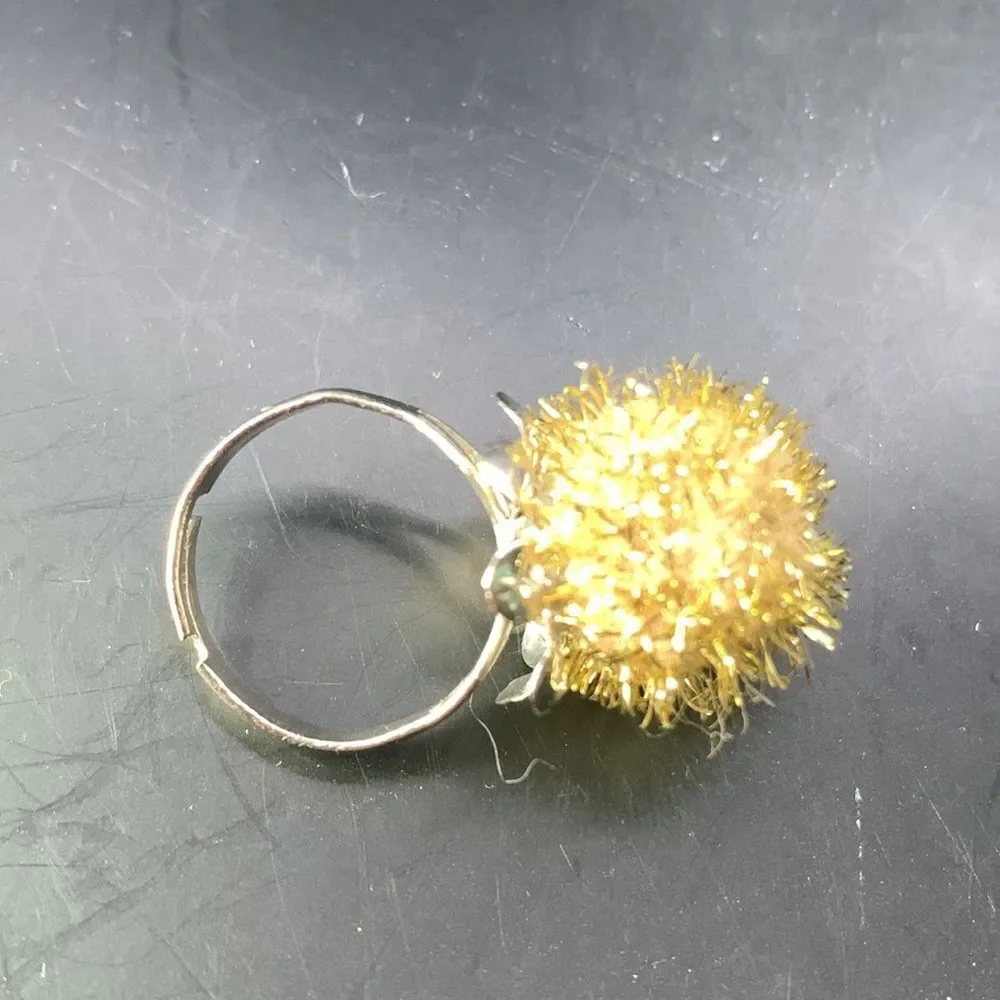 Fun Gold Tinsel Ring
